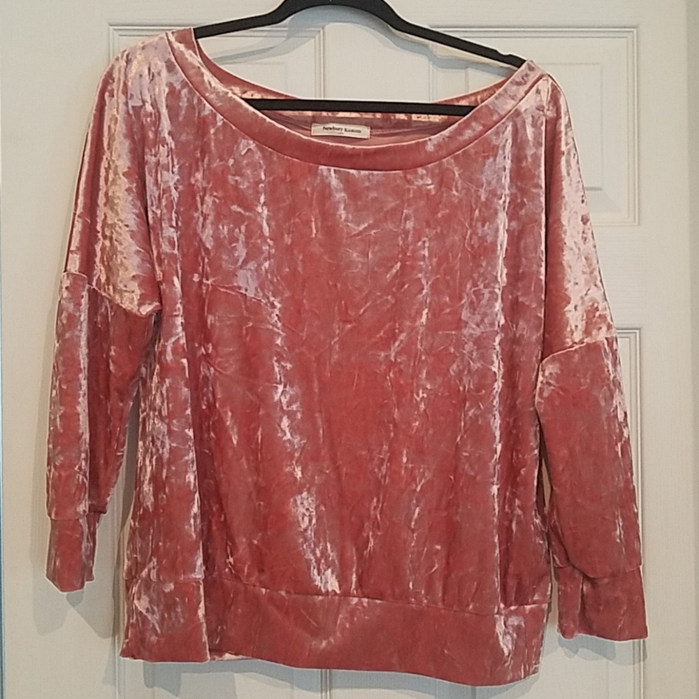Off the shoulder velvet top